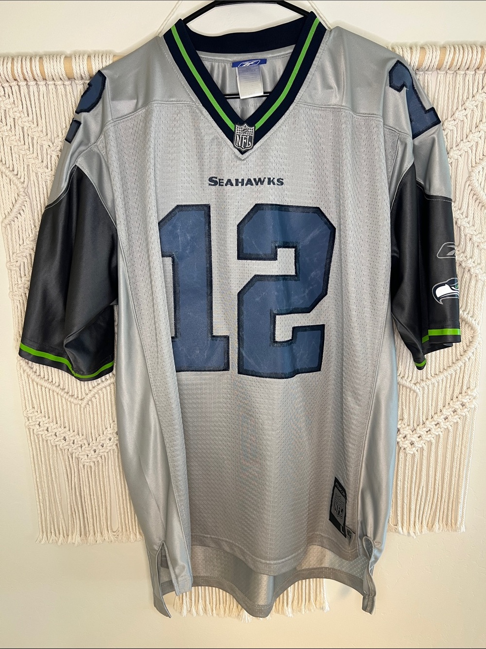 Seahawks Men’s #12 Gray Football Jersey - Official NFL Team Style